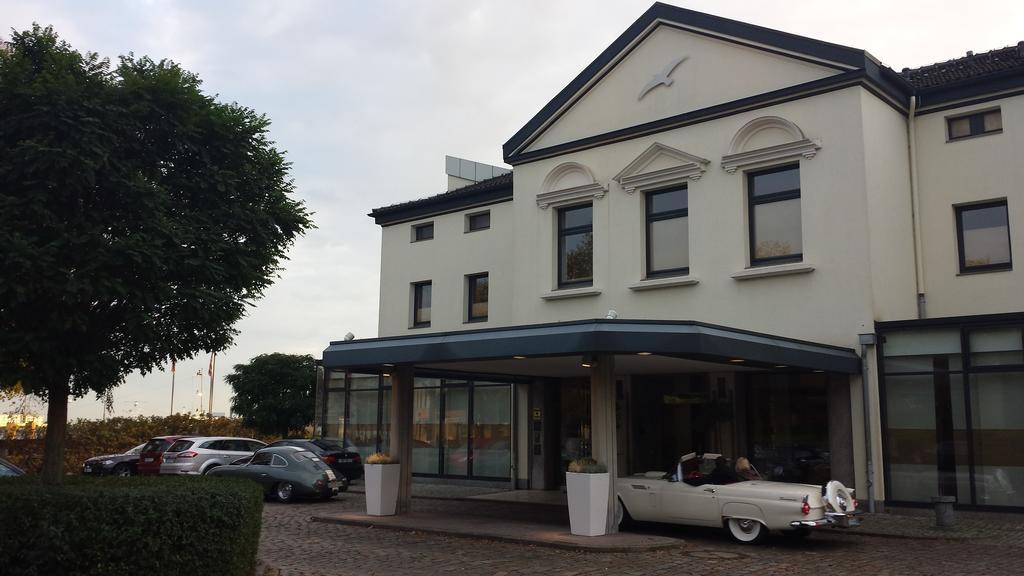 Hotel Strandlust BRE Buitenkant foto